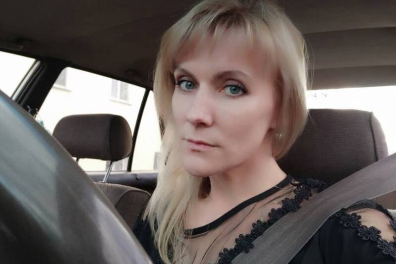 В Челябинской области произошли беспорядки после убийства таксистки, предположительно совершенного цыганом | В Коркино граждане пошли штурмовать цыганский дом после убийства женщины 