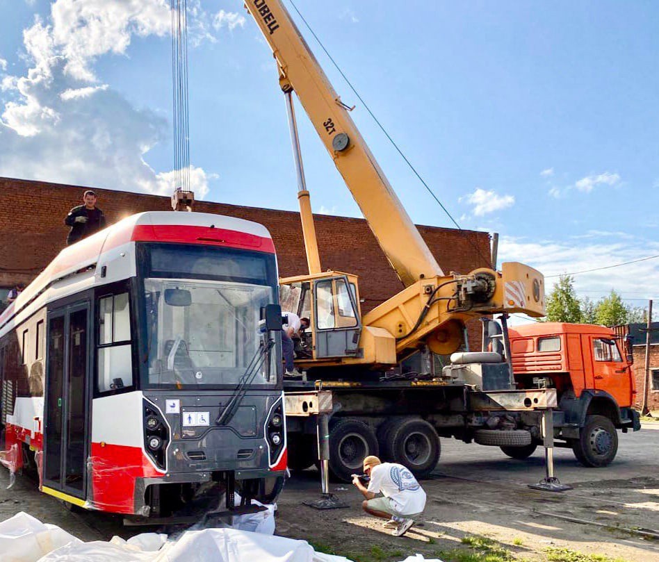 В Нижний Тагил прибыл новый трамвайный вагон