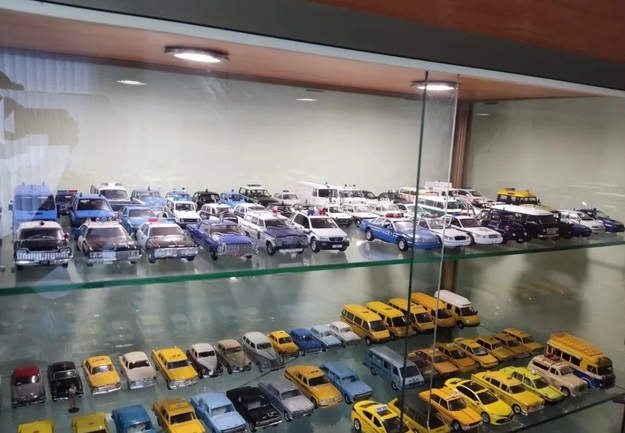 2 млн рублей просит житель Нижнего Тагила за необычную коллекцию 2 млн рублей просит житель Нижнего Тагила за необычную коллекцию