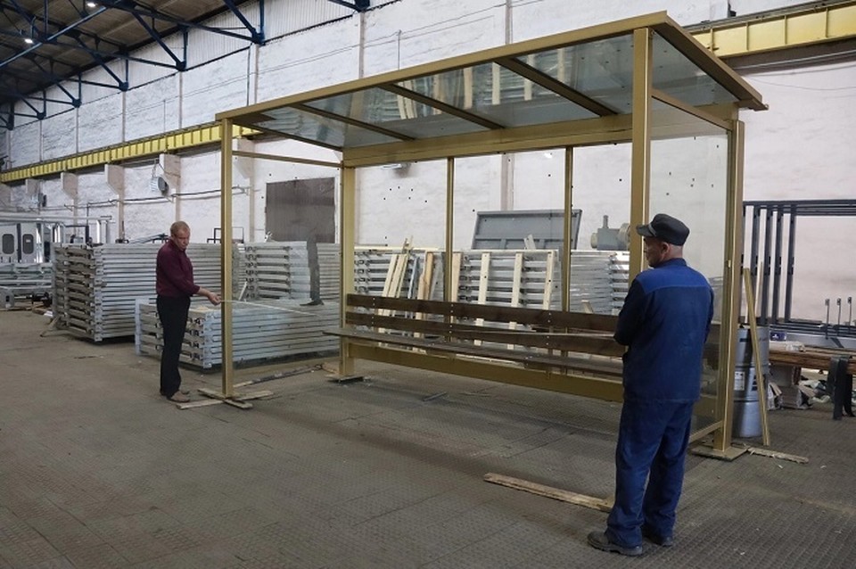 В Нижнем Тагиле установят 18 «золотых» остановок, изготовленных осужденными в ИК-12