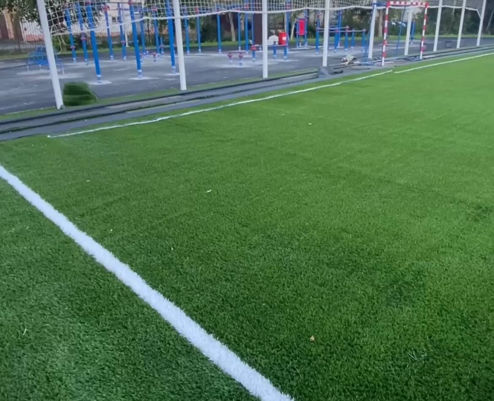 В Нижнем Тагиле почти завершили строительство нового стадиона | На Урале построили еще один спортивный объект