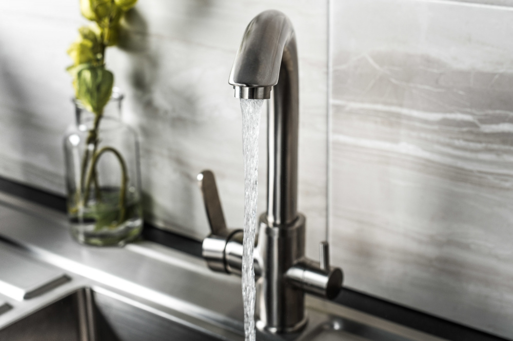 В Нижнем Тагиле произошла коммунальная авария: для местных жителей обеспечат подвоз воды | На Урале из-за аварии отключили холодное водоснабжение