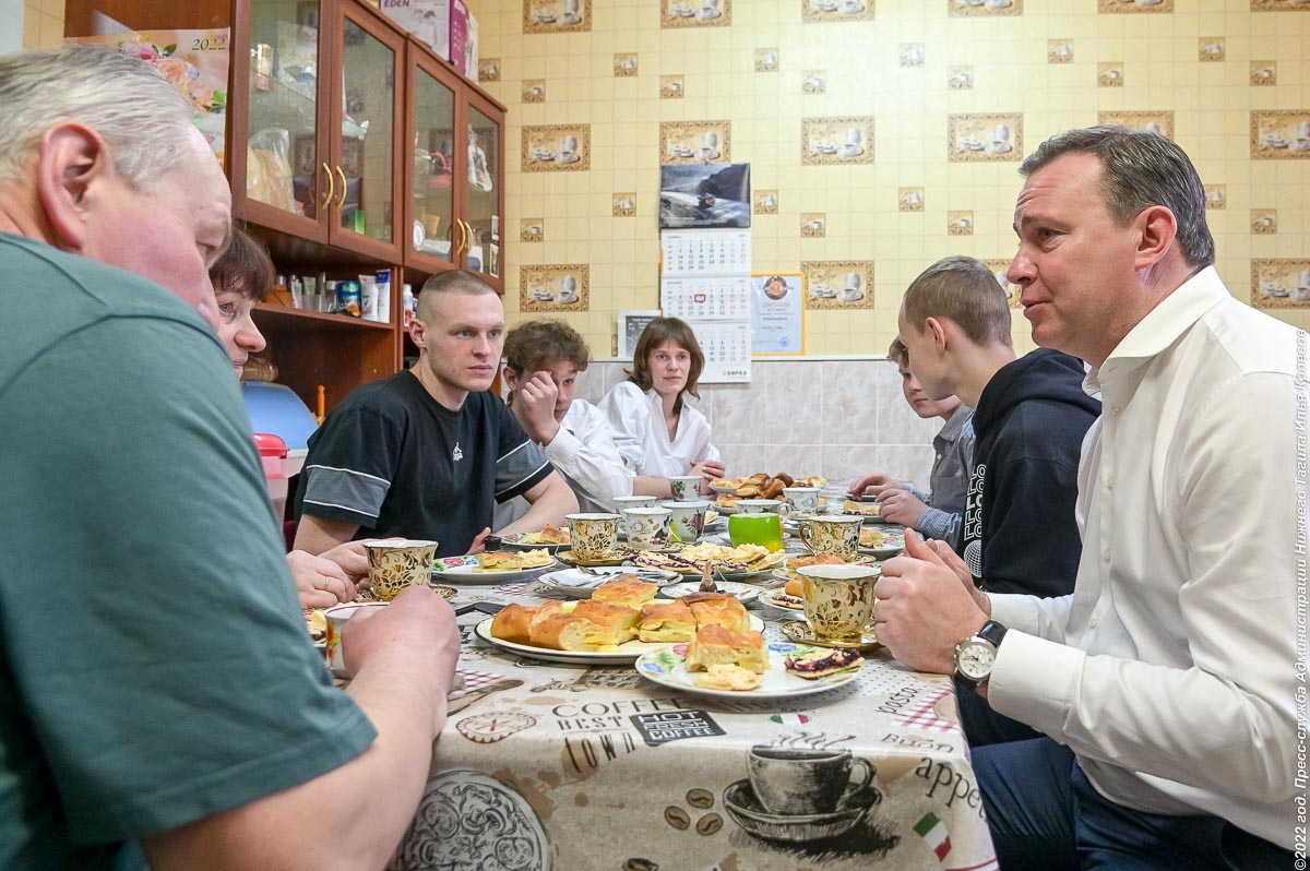 Многодетная тагильская семья номинирована на медаль ордена «Родительская слава»