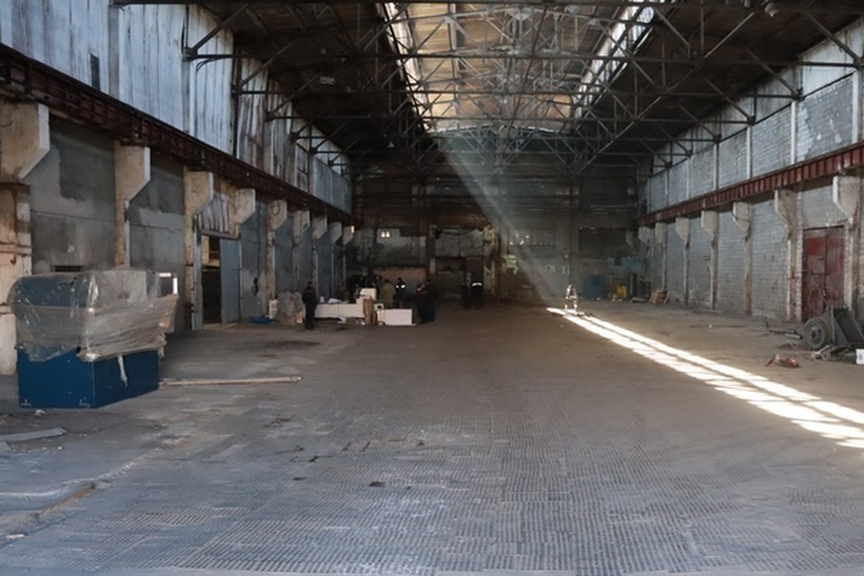 Уральские «зэки» начнут делать курилки и остановки