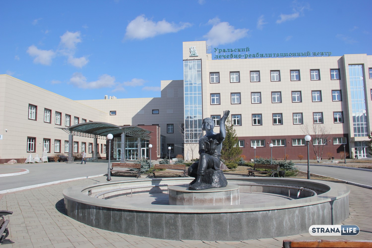 В центре Тетюхина открыли госпиталь для больных COVID-19