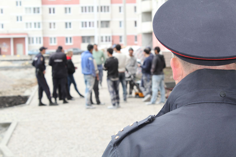 Массовая драка мигрантов произошла в Свердловской области | На Урале мигранты устроили драку Массовая драка мигрантов произошла в Свердловской области | На Урале мигранты устроили драку