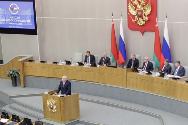 "Новые люди" выступили за штрафы за нежелательные интимные фото | Госдума предлагает штрафы за отправку дикпиков