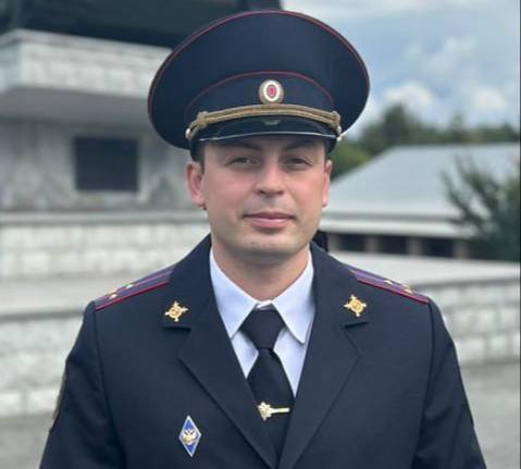 Полицейский из Нижнего Тагила стал участником всероссийского конкурса «Народный участковый» | На Урале проходит конкурс на звание народного участкового