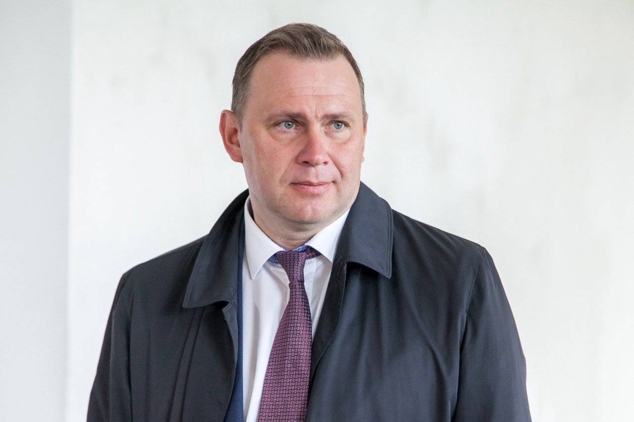 Глава города Владислав Пинаев поздравил тагильчан с праздником весны и труда