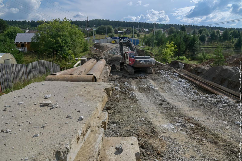 В Уральце строят новый мост через реку Мартьян: сроки, стоимость и особенности проекта | Под Нижним Тагилом появится мост со скульптурами медведей и «деревьями любви»