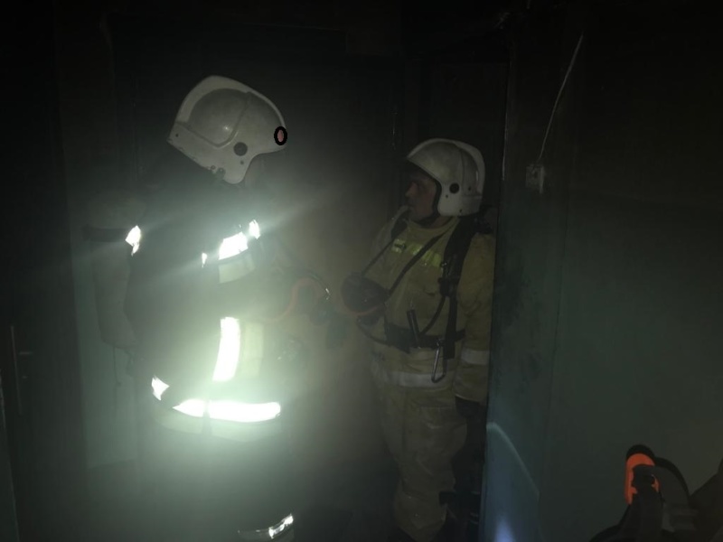 Накануне вечером в Нижнем Тагиле в одной из пятиэтажек горела квартира