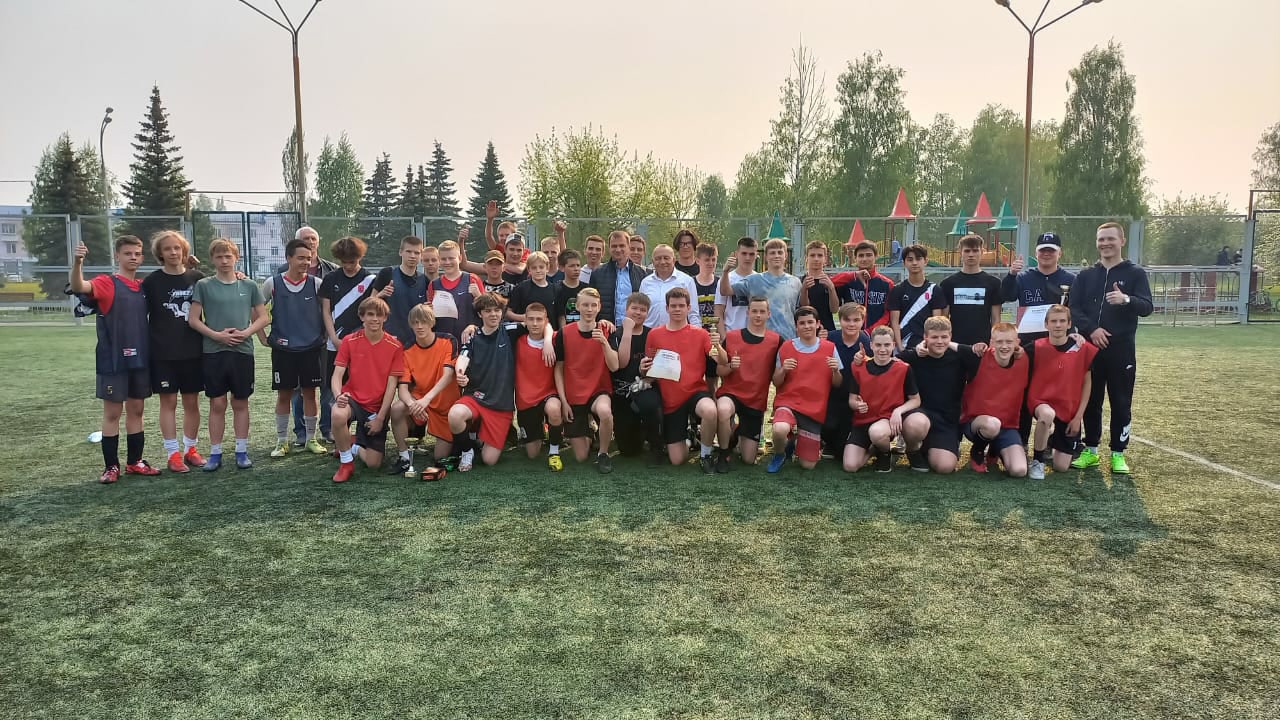 Кубок главы администрации Дзержинского района по футболу: Школа №41 заняла первое место в финале