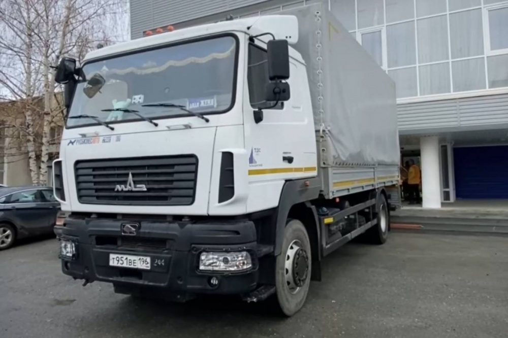 Из Нижнего Тагила отправили гуманитарную помощь для одного из госпиталей в Новороссии | На Урале волонтеры собрали гуманитарную помощь для отправки в ЛНР