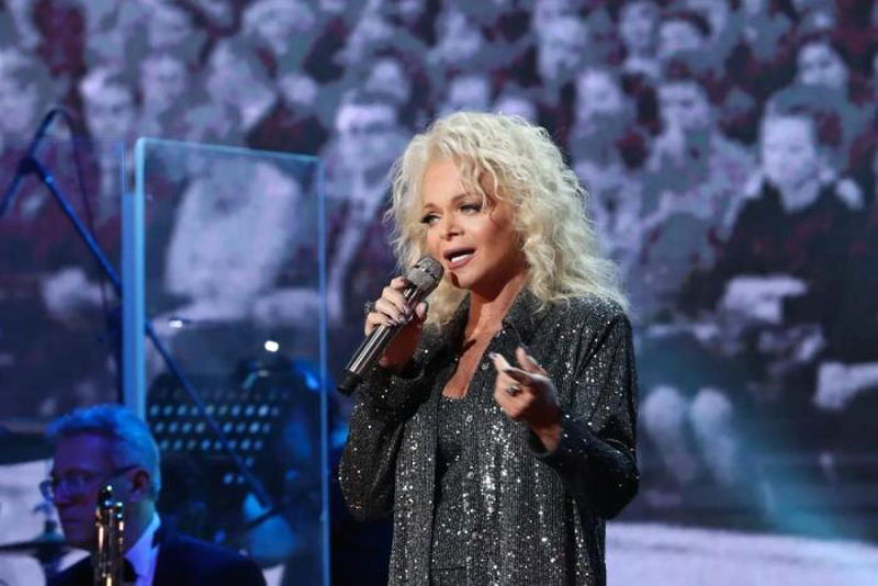 Пруд Долиной под подозрением: бизнесмен требует снести водоём и наказать певицу | Пруд Ларисы Долиной попал на проверку прокуратуры