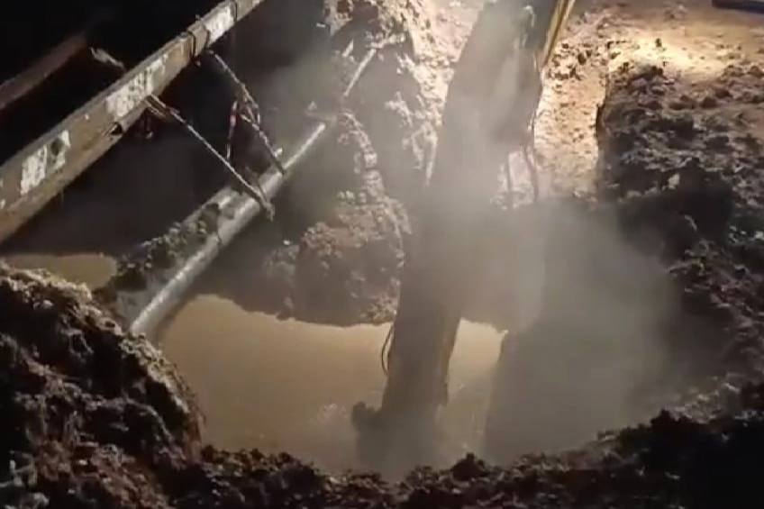 В Нижнем Тагиле продолжается ликвидация коммунальной аварии | На Урале больше недели ликвидируют коммунальную аварию