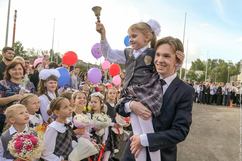 В Нижнем Тагиле завершён капитальный ремонт школы № 33: объект сдан на 4 месяца раньше | Школа № 33 в Нижнем Тагиле открылась после капремонта: дети пришли 1 сентября в обновлённые классы В Нижнем Тагиле завершён капитальный ремонт школы № 33: объект сдан на 4 месяца раньше | Школа № 33 в Нижнем Тагиле открылась после капремонта: дети пришли 1 сентября в обновлённые классы