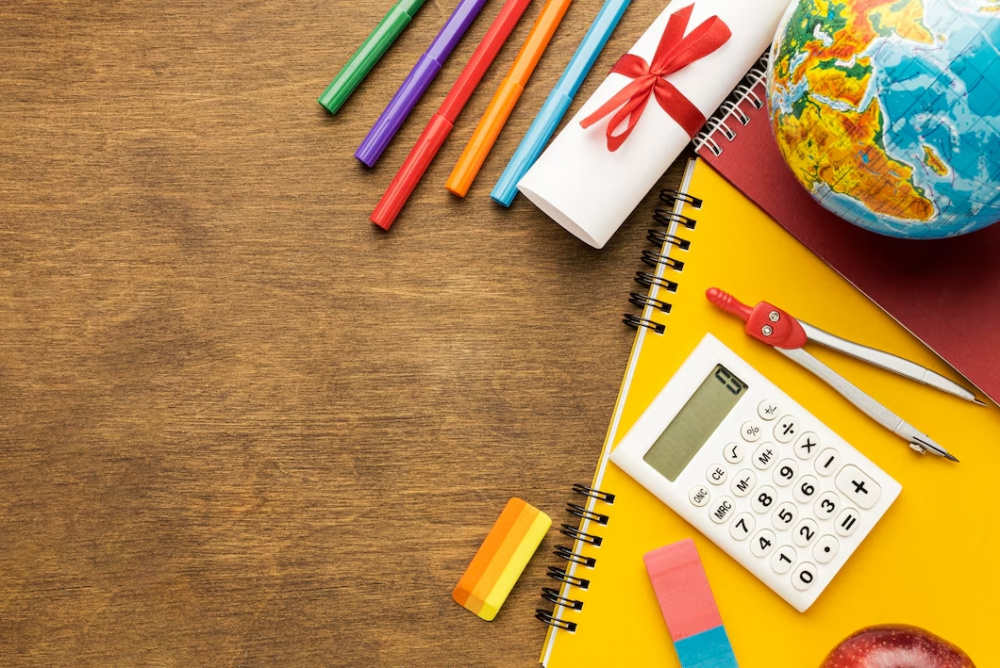 В Нижнем Тагиле торжественные линейки прошли в 64-х школах | На Урале состоялись праздничные линейки