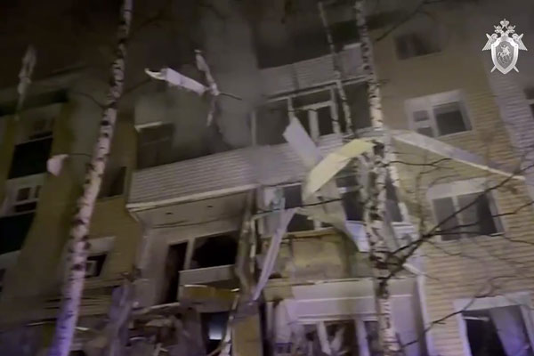 СКР возбудил дело из-за обрушения пятиэтажки в Югре