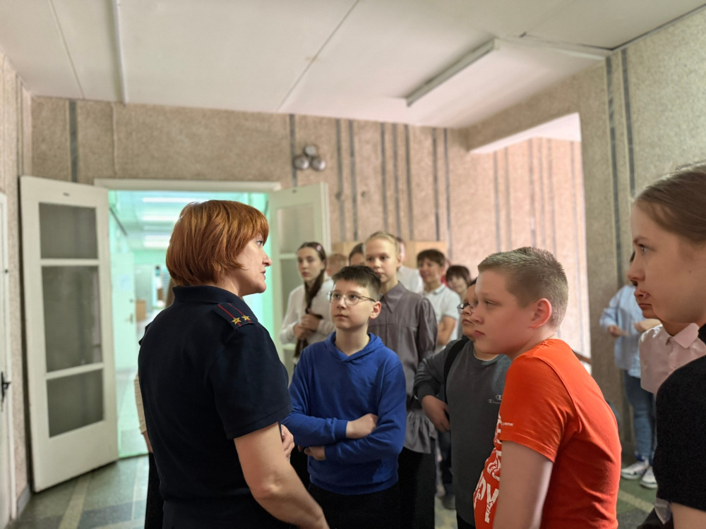 Школьники Нижнего Тагила побывали на экскурсии в полиции и увидели работу комплекса «Безопасный город» | Экскурсия в полицию для школьников №50 Нижнего Тагила