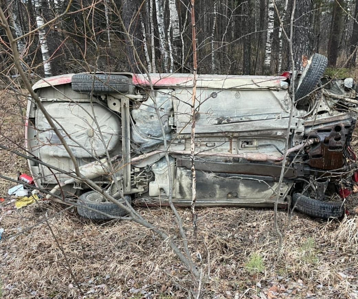 Пьяный водитель из Нижнего Тагила погиб в ДТП: стаж 32 года, 35 нарушений и алкоголь в крови | Нетрезвый водитель из Нижнего Тагила погиб в ДТП