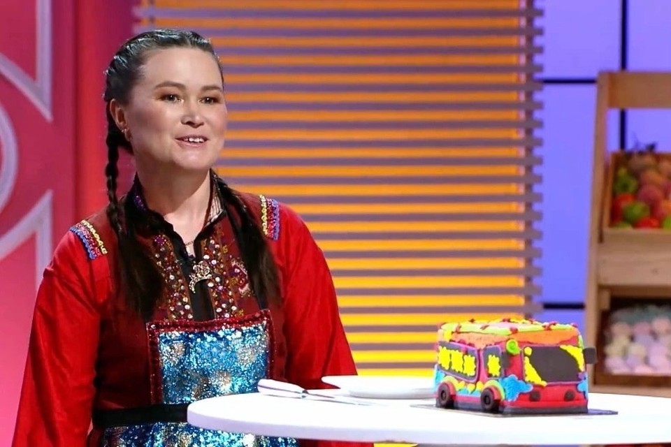 Жительница деревни Андрейково Свердловской области приняла участие в шоу "Кондитер" на канале "Пятница"