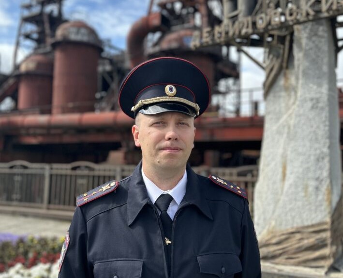 Полицейский из Нижнего Тагила в финале конкурса "Народный участковый" и просит вашей поддержки