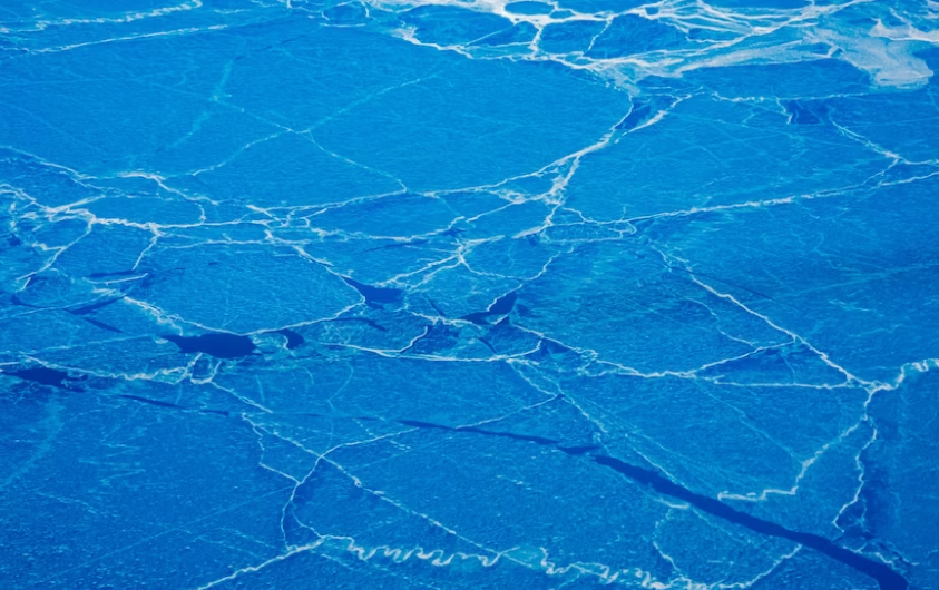 С 1 апреля в Нижнем Тагиле запретили выход на лед водоемов