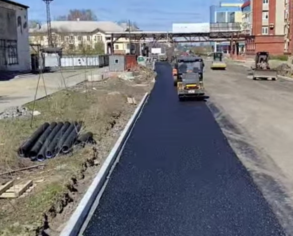 Началось асфальтирование улицы Октябрьской революции в Нижнем Тагиле | Началось асфальтирование улицы Октябрьской революции в Нижнем Тагиле