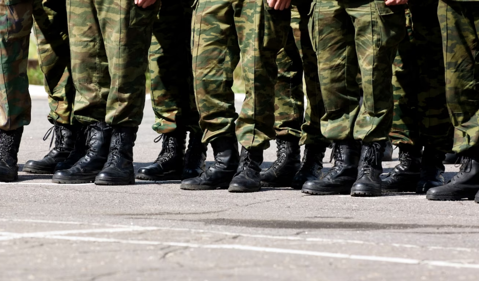 В Свердловской области мужчин массово зазывают в армию В Свердловской области мужчин массово зазывают в армию