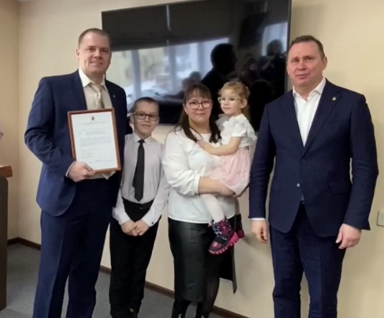 В Нижнем Тагиле молодым семьям выданы сертификаты на жилье