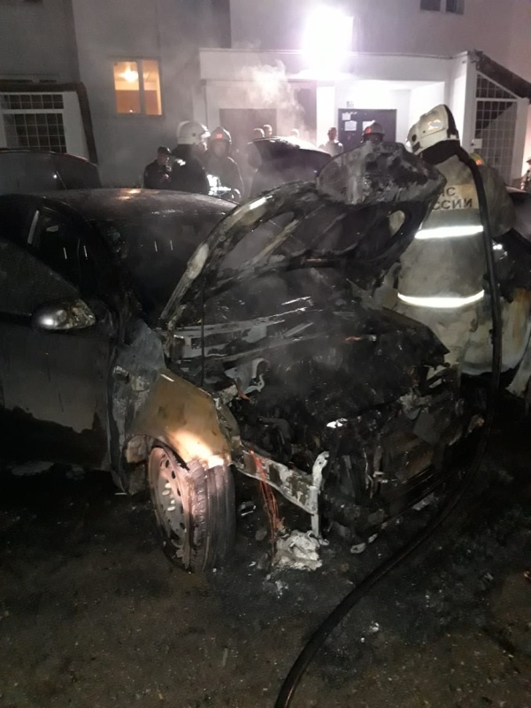 Ночью в Нижнем Тагиле сгорела иномарка