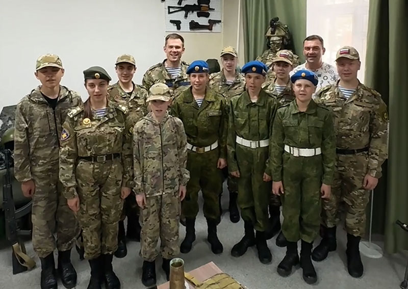 Молодежное движение Росгвардии «Гвардейская смена» развивается в Нижнем Тагиле | В Нижнем Тагиле подростков учат быть защитниками Родины в «Гвардейской смене»