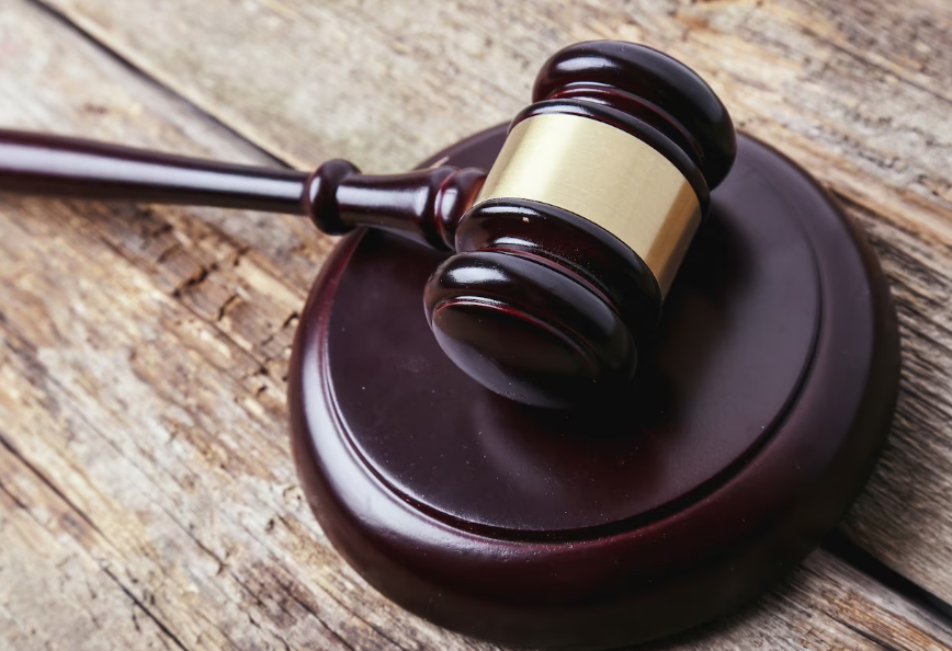 13-летняя школьница из Нижнего Тагила обвинила дядю и сожителя матери в изнасиловании