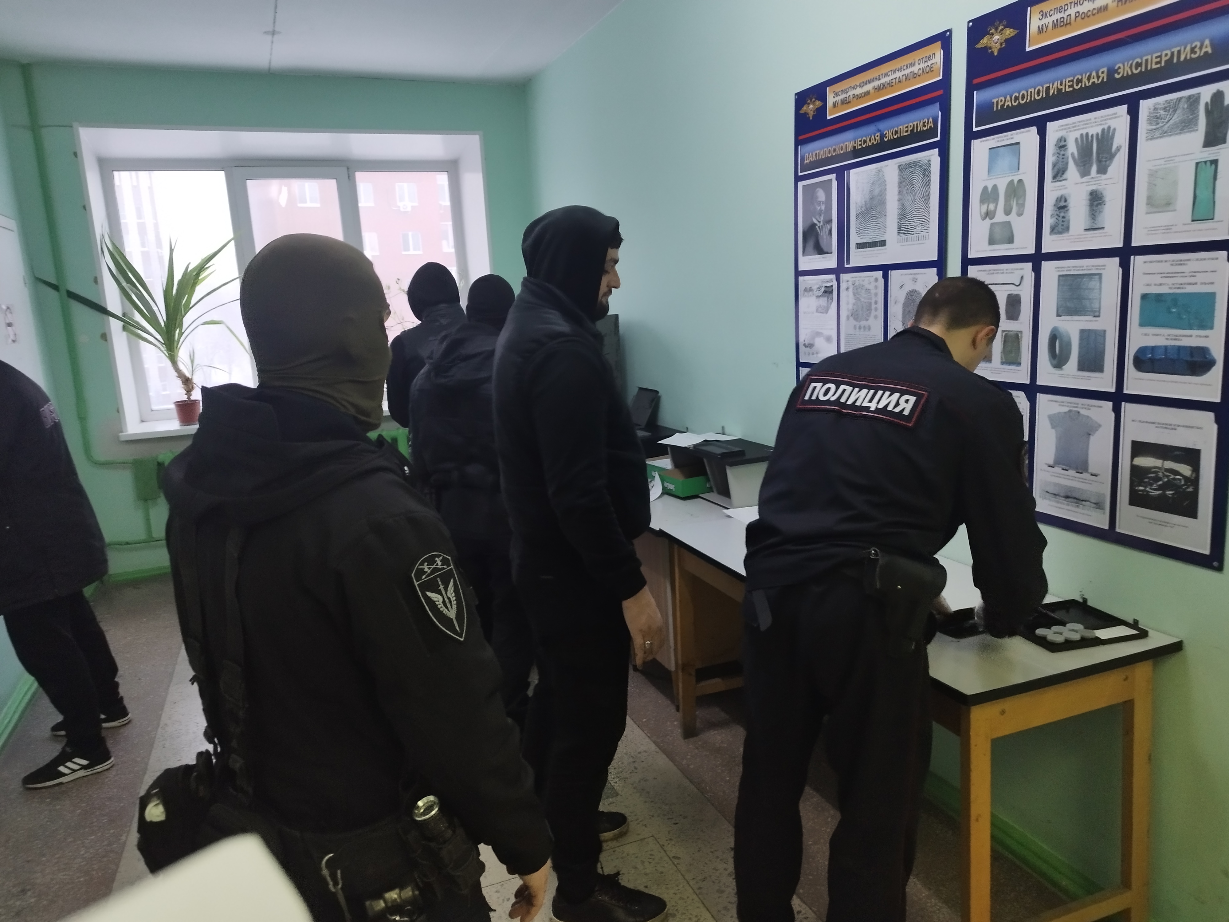 В Нижнем Тагиле задержали граждан, которые под угрозой расправы вымогали деньги у тагильчан