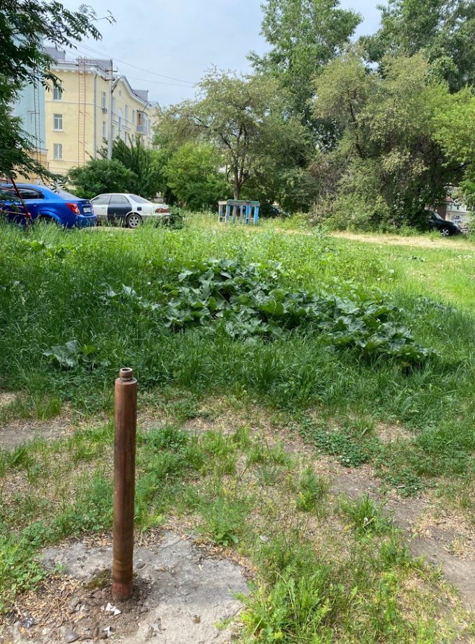 Проблемы детских площадок: Жители центра Нижнего Тагила требуют улучшений и безопасность для детей