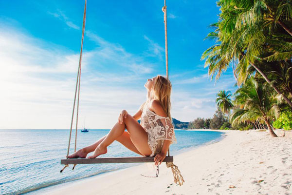 Почти каждый шестой россиянин отдохнул этим летом в кредит | Более 15% россиян взяли займы, чтобы поехать в отпуск