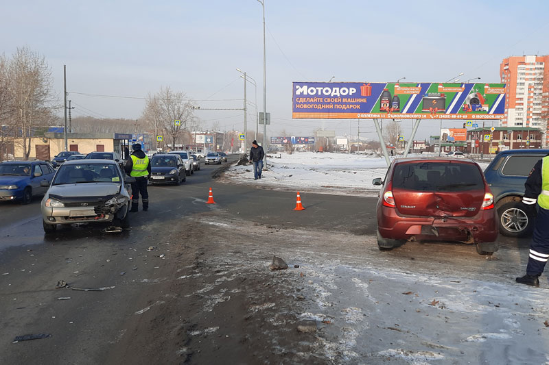 В Нижнем Тагиле в ДТП пострадала 12-летняя девочка
