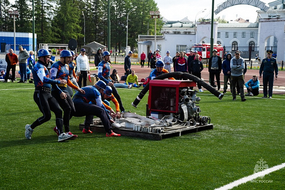 В Нижнем Тагиле прошли соревнования по боевому развертыванию | Нижнетагильский ПСО занял второе место в соревнованиях по боевому развертыванию