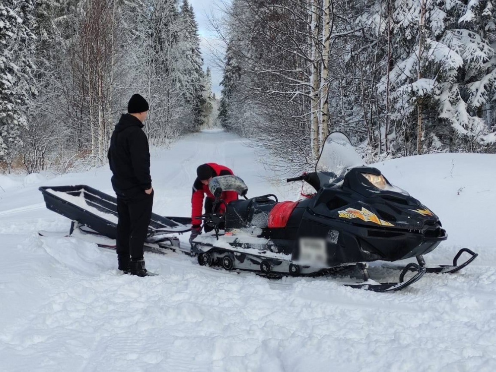 Помогли всем «пострадавшим» на горе Белая: у тагильских спасателей прошла тренировка   | На Урале прошла тренировка спасателей на горе Белая