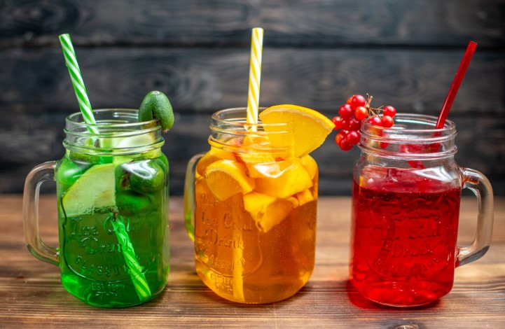 Врач назвала один из самых полезных напитков для сердечно-сосудистой и нервной системы | Врач Кашух рассказала о пользе компотов из кураги, чернослива и вишни Врач назвала один из самых полезных напитков для сердечно-сосудистой и нервной системы | Врач Кашух рассказала о пользе компотов из кураги, чернослива и вишни