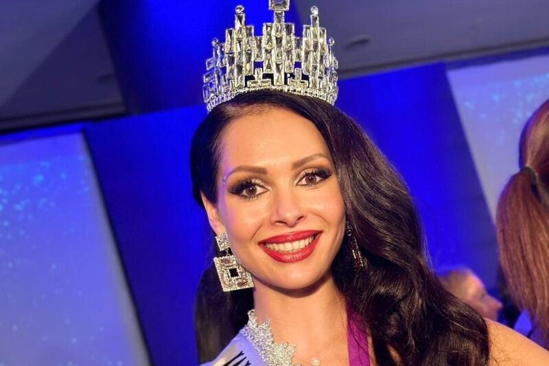 Свердловчанку признали одной из самых красивых женщин мира | «Женщиной вселенской красоты» стала жительница Екатеринбурга