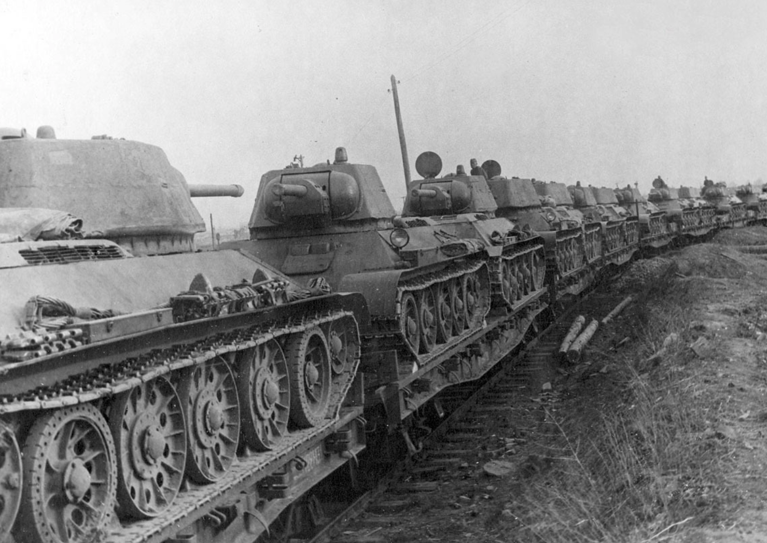 Легендарный танк Т-34 отмечает день рождения