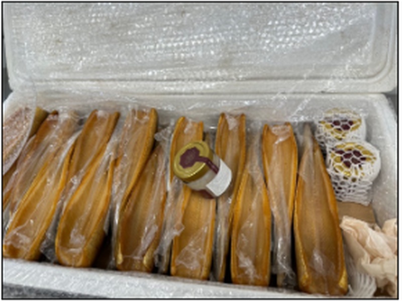 Уральская рыба завоёвывает ОАЭ: 8,7 тонны отправлено с января | Из Свердловской области в ОАЭ отправлено 8,7 тонны копчёной и вяленой рыбы