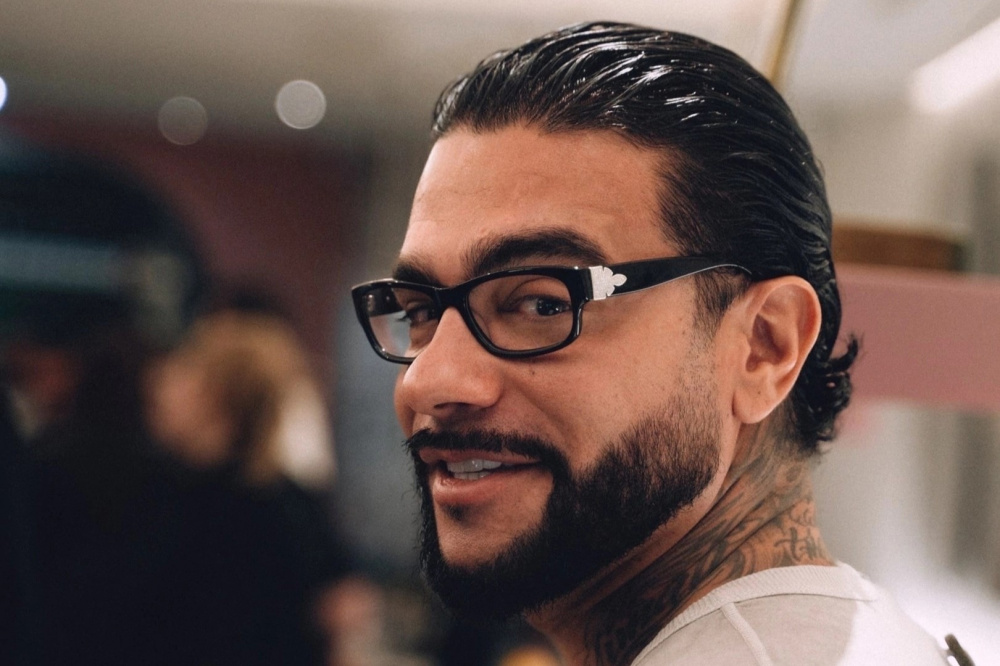 Конфликт с Wildberries: Тимати поддержал Владислава Бакальчука в истории с «рейдерским захватом» | Тимати поддержал Владислава Бакальчука в конфликте с Wildberries