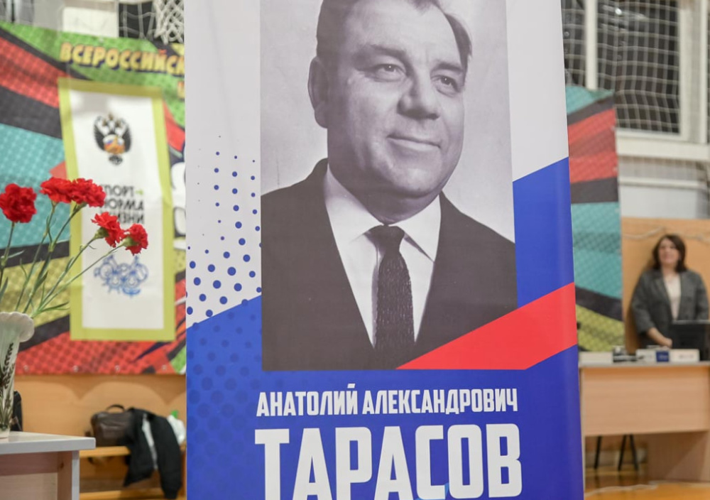 В Нижнем Тагиле стартовали всероссийские соревнования по греко-римской борьбе | Более 100 борцов за звание мастера спорта: в Нижнем Тагиле открылся мемориал тренера Анатолия Тарасова