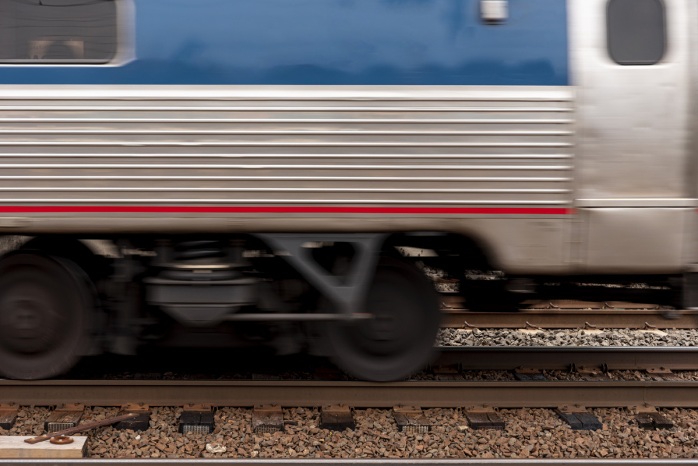 Задержаны в пути: как два жителя Нижнего Тагила, нарушив надзор, устроили дебош в поезде до Владивостока | Двух жителей Нижнего Тагила сняли с поезда в Кирове за пьяный дебош