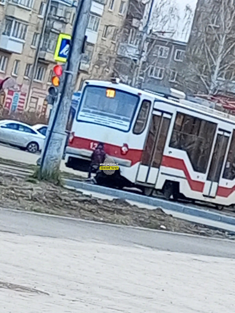 В Нижнем Тагиле продолжается зацеперство подростков | Опасный тренд: в Нижнем Тагиле продолжается зацеперство подростков