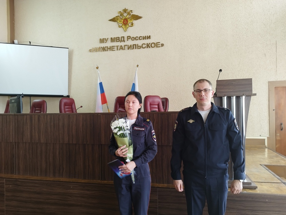 Молодые сотрудники МУ МВД России "Нижнетагильское" получили звания лейтенанта полиции на церемонии присвоения