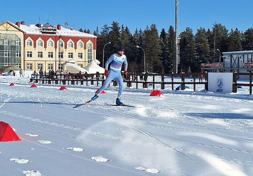 Спасатели УрФО соревновались в лыжных гонках в Нижнем Тагиле | В Нижнем Тагиле прошли лыжные соревнования спасателей УрФО Спасатели УрФО соревновались в лыжных гонках в Нижнем Тагиле | В Нижнем Тагиле прошли лыжные соревнования спасателей УрФО