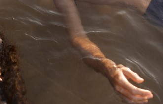 «У нас было много планов»: в Свердловской области подросток погиб, пытаясь переплыть озеро | На Урале в месте, запрещенном для купания, погиб 16-летний подросток 